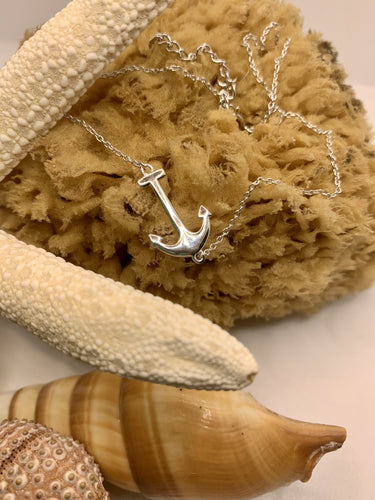 Anchor Necklace - Reel Nauti Outfitters